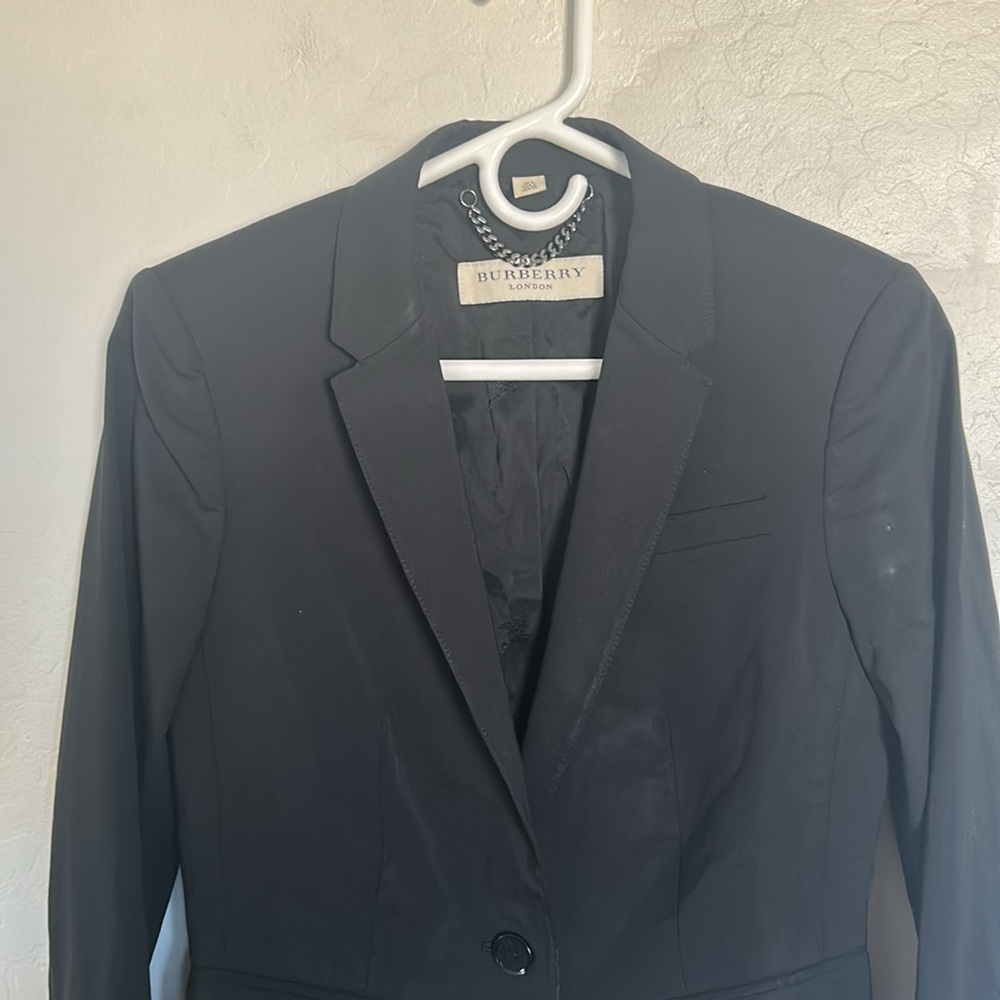 Burberry Classic Black Blazer - Picture 5 of 10